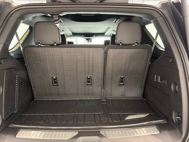 New 2026 Chevrolet Tahoe Premier w/ Sun And Tow Package AWD/4WD image 6