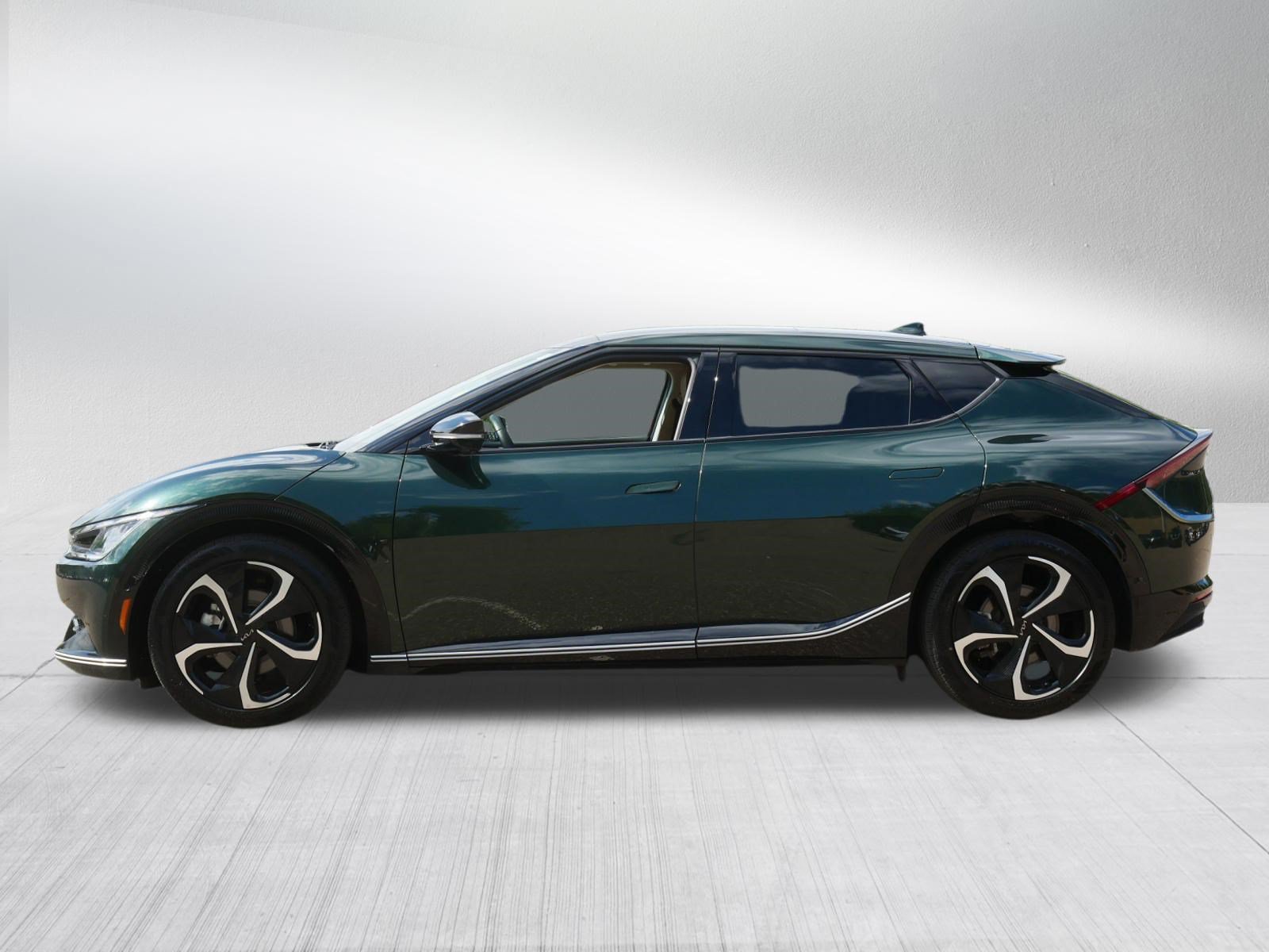 Certified 2023 Kia EV6 GT-Line AWD/4WD image 4