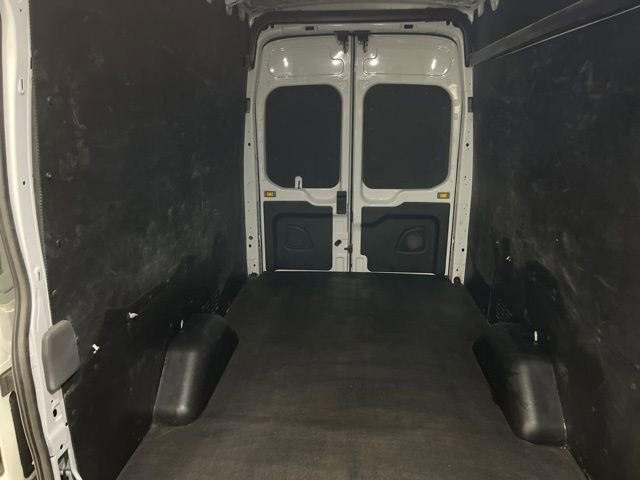 Used 2024 Ford Transit 250 148 High Roof Extended AWD w/ Load Area Protection Package image 27