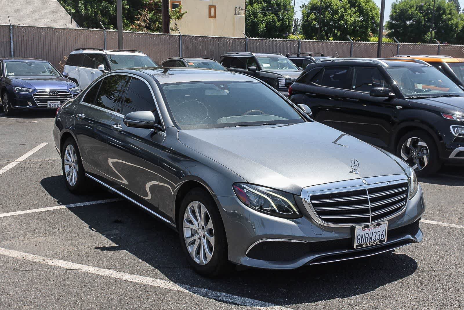 Used 2017 Mercedes-Benz E 300 image 3