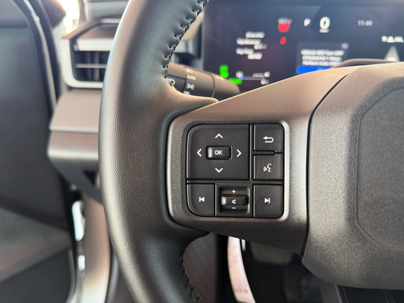 New 2026 Toyota RAV4 XSE AWD/4WD image 19