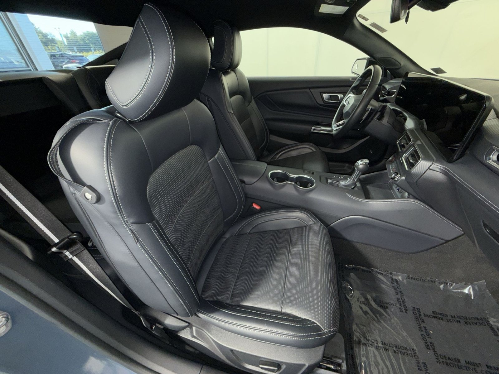 Used 2025 Ford Mustang GT Premium RWD image 26