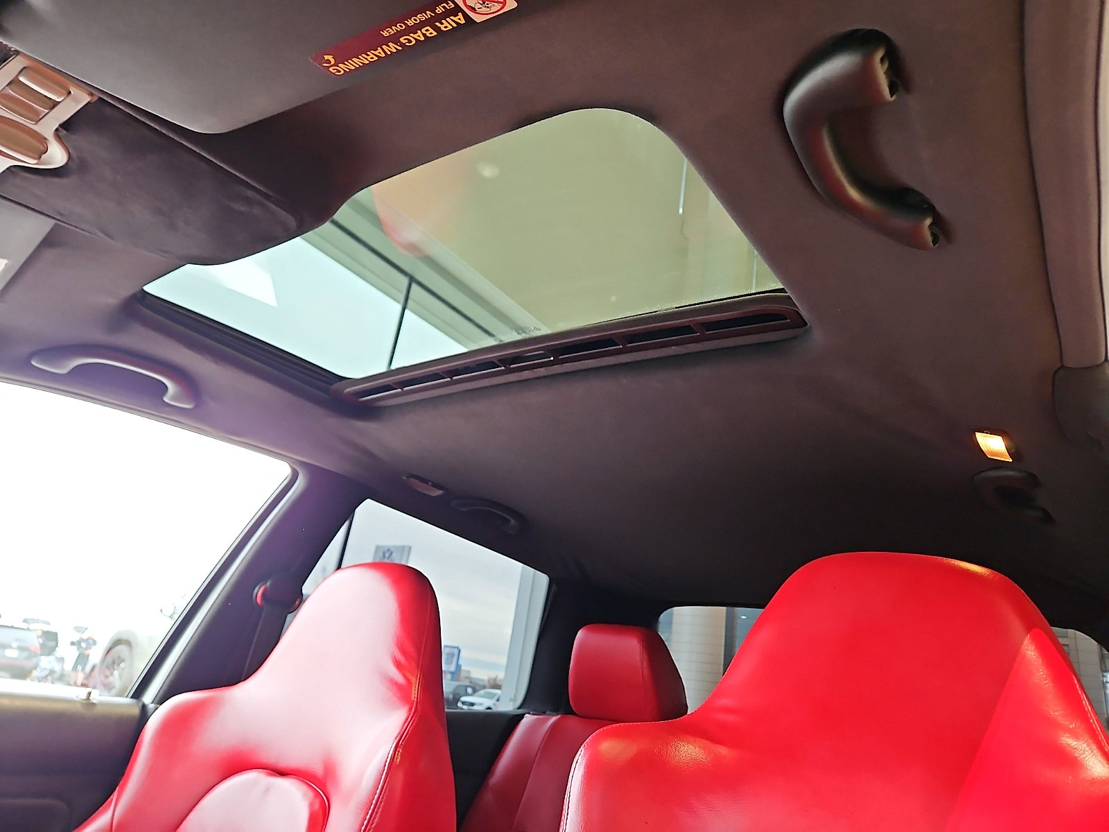 Used 2004 Volkswagen R32 image 14