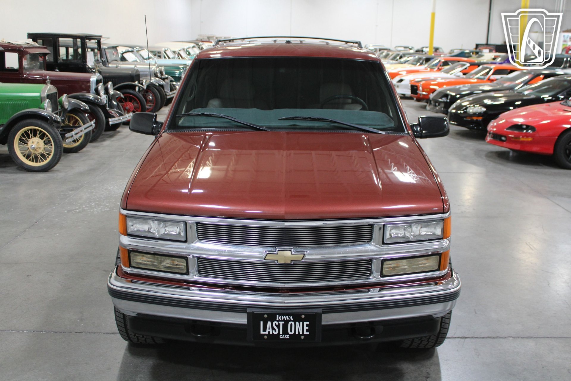 Used 1998 Chevrolet Tahoe 4WD 2-Door w/ Preferred Equipment Group 2 image 7