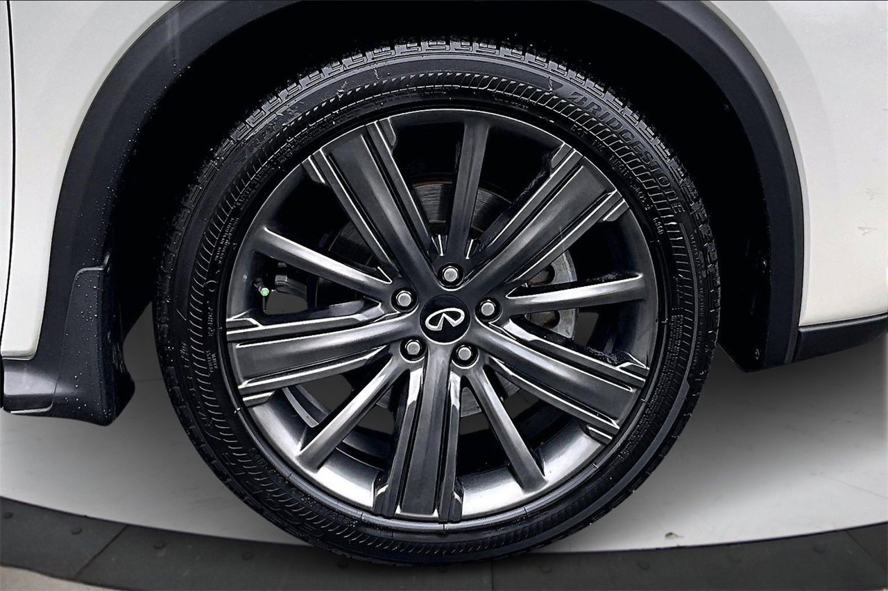 Used 2020 INFINITI QX50 Essential w/ Edition 30 Package image 34