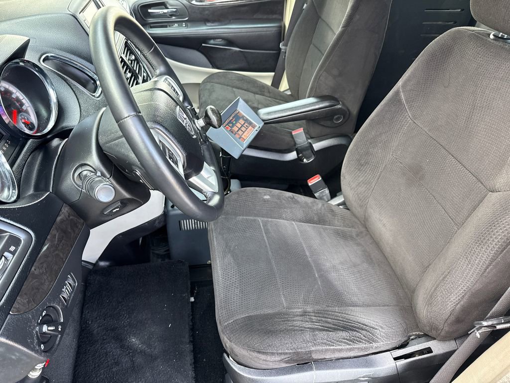 Used 2012 Dodge Grand Caravan Crew w/ Crew Value Pkg image 19