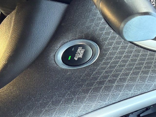 Used 2024 Chevrolet Malibu LT image 32