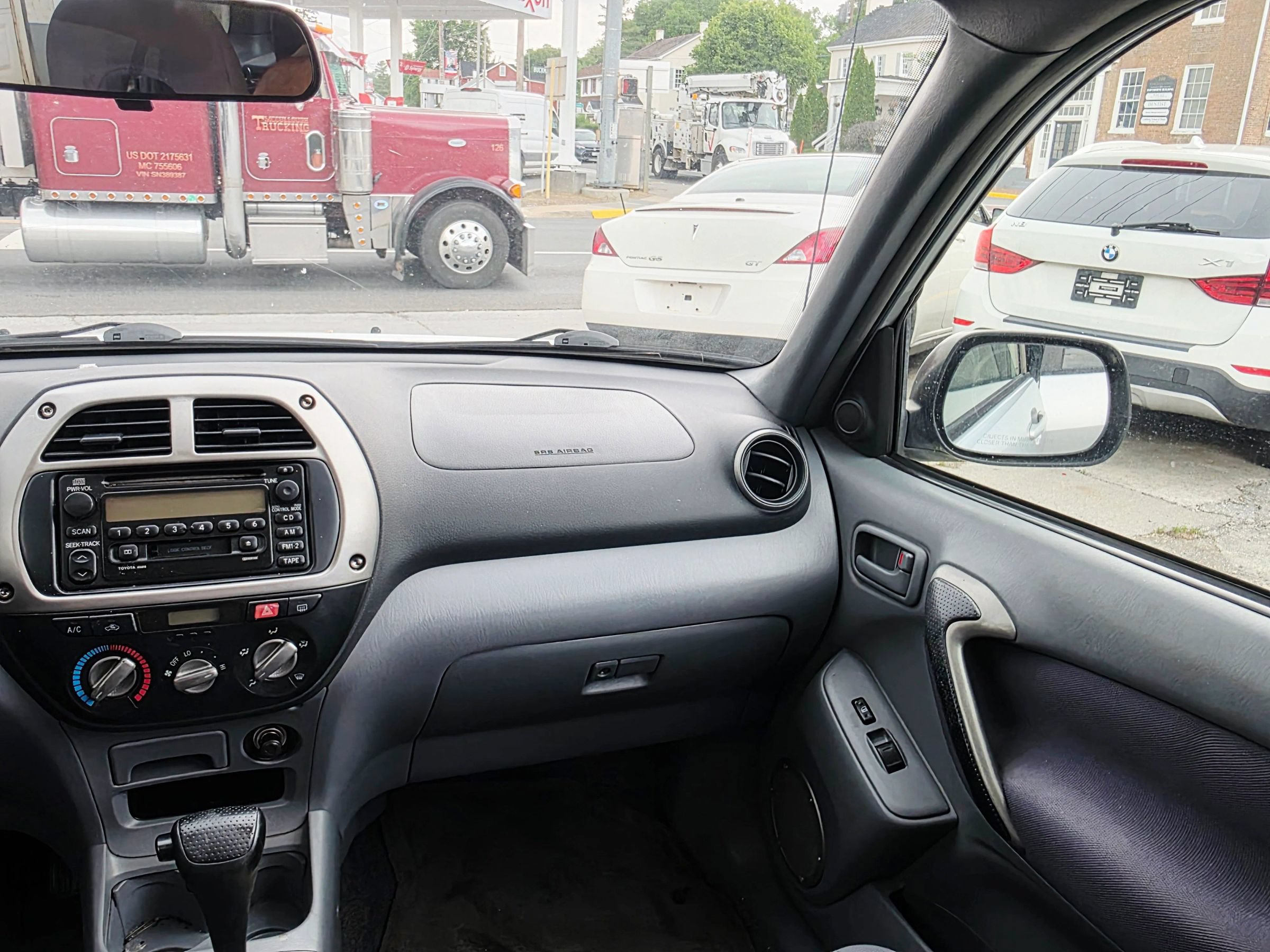 Used 2002 Toyota RAV4 4WD image 19
