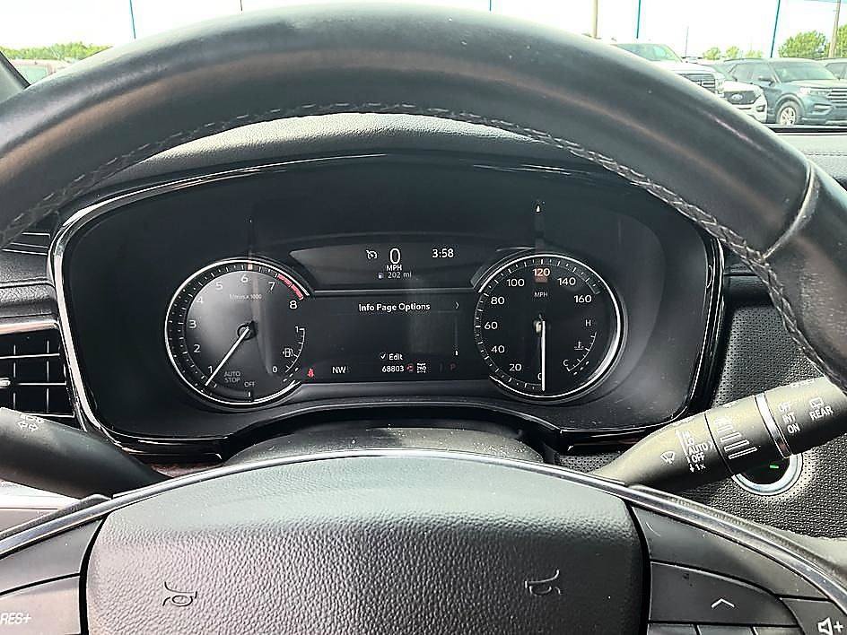 Used 2021 Cadillac XT5 Premium Luxury AWD/4WD image 17