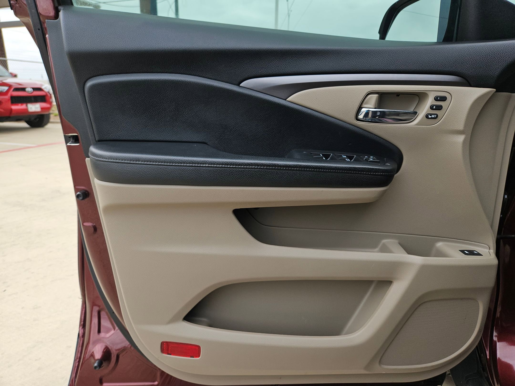 Used 2021 Honda Pilot EX-L image 11