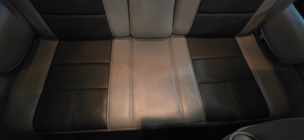 Used 2019 GMC Savana 2500 Extended w/ Enhanced Convenience Package image 19