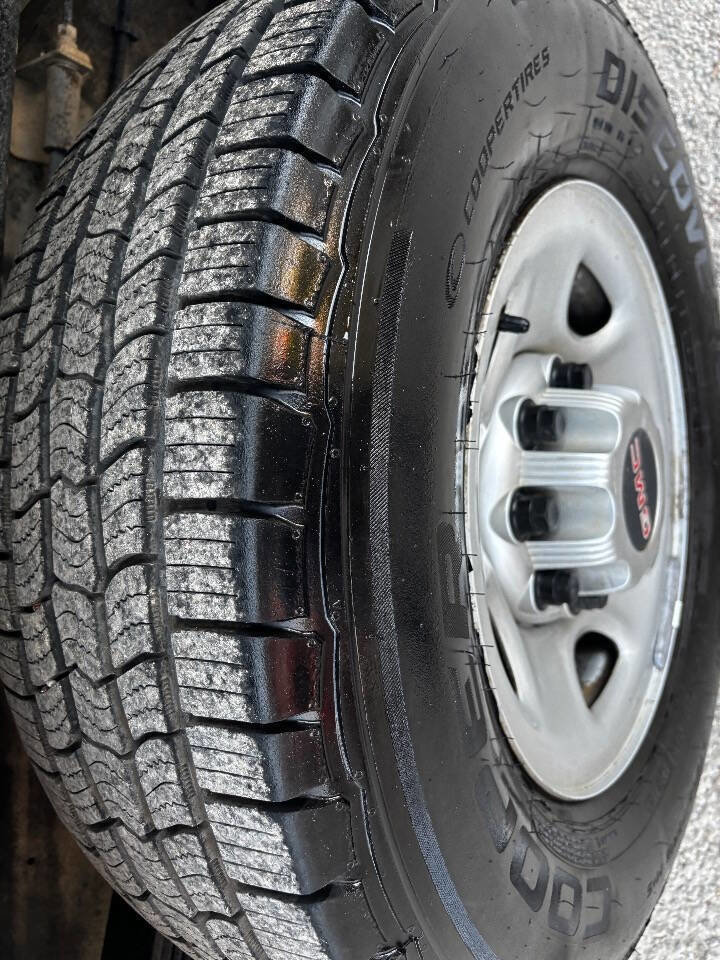 Used 2014 GMC Savana 3500 LS image 14