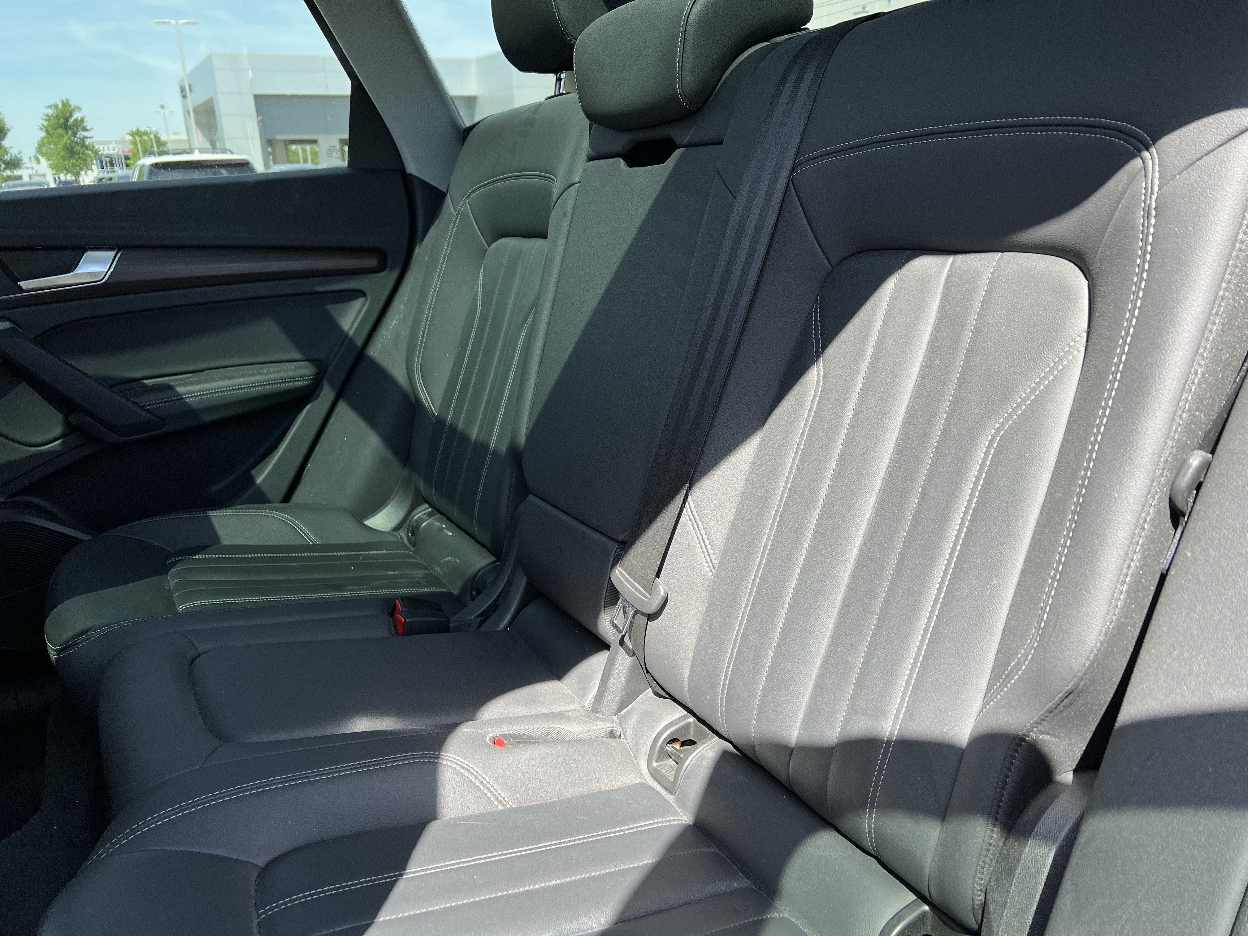 Used 2023 Audi Q5 2.0T Premium Plus w/ Premium Plus Package AWD/4WD image 33