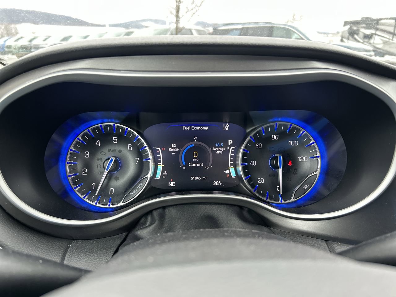 Used 2024 Chrysler Pacifica Touring-L image 25