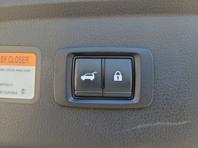 Used 2025 Mitsubishi Eclipse Cross SE AWD/4WD image 9