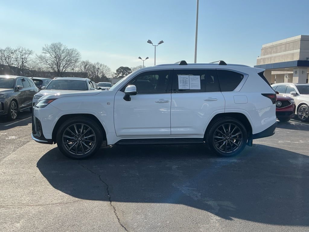 Used 2024 Lexus LX 600 F Sport image 2