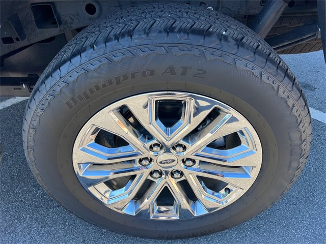 Used 2024 Ford F150 Lariat w/ Equipment Group 502A High image 19