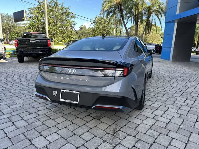 Used 2025 Hyundai Sonata SE FWD image 37