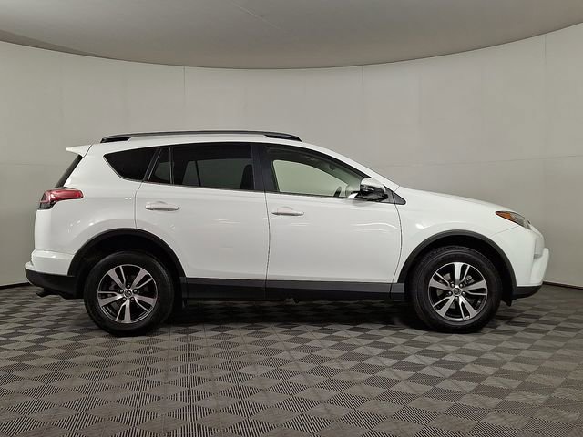 Used 2017 Toyota RAV4 XLE image 7