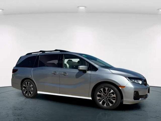 New 2026 Honda Odyssey Elite image 3