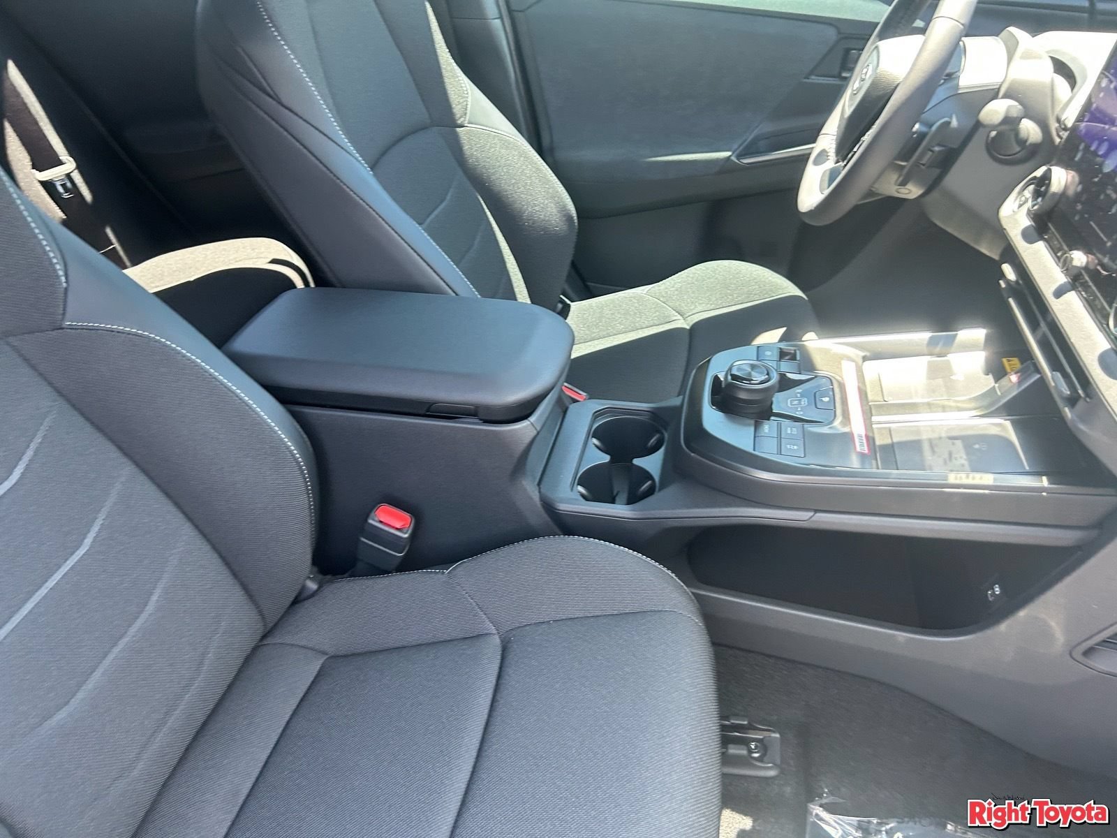 New 2026 Toyota C-HR AWD/4WD image 13