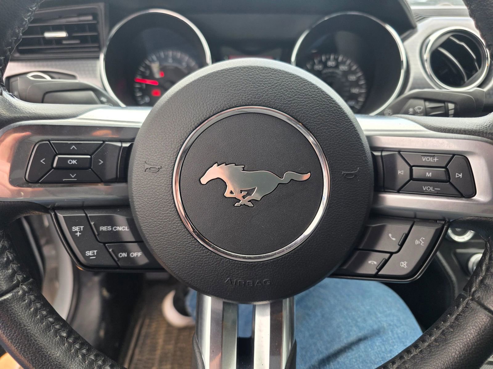 Used 2016 Ford Mustang GT w/ GT Performance Package image 7