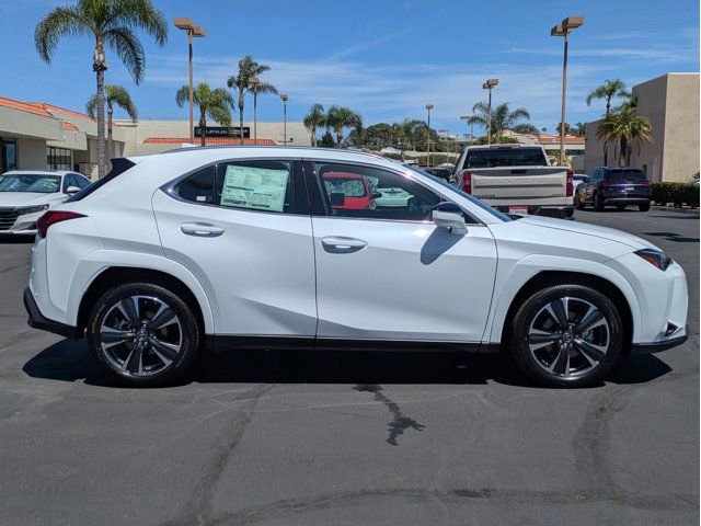 New 2026 Lexus UX 300h FWD image 4