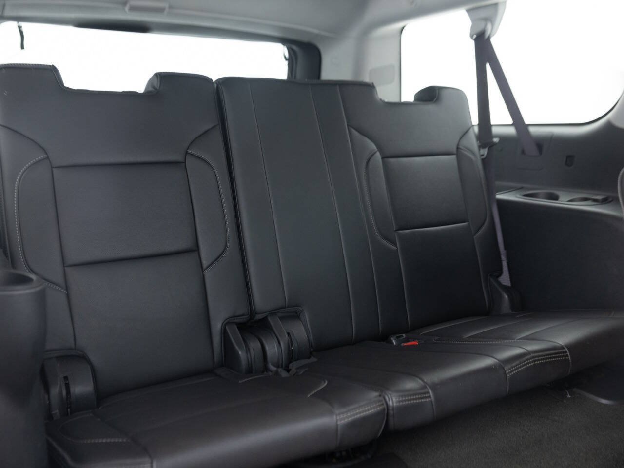 Used 2017 GMC Yukon XL Denali w/ Open Road Package AWD/4WD image 37