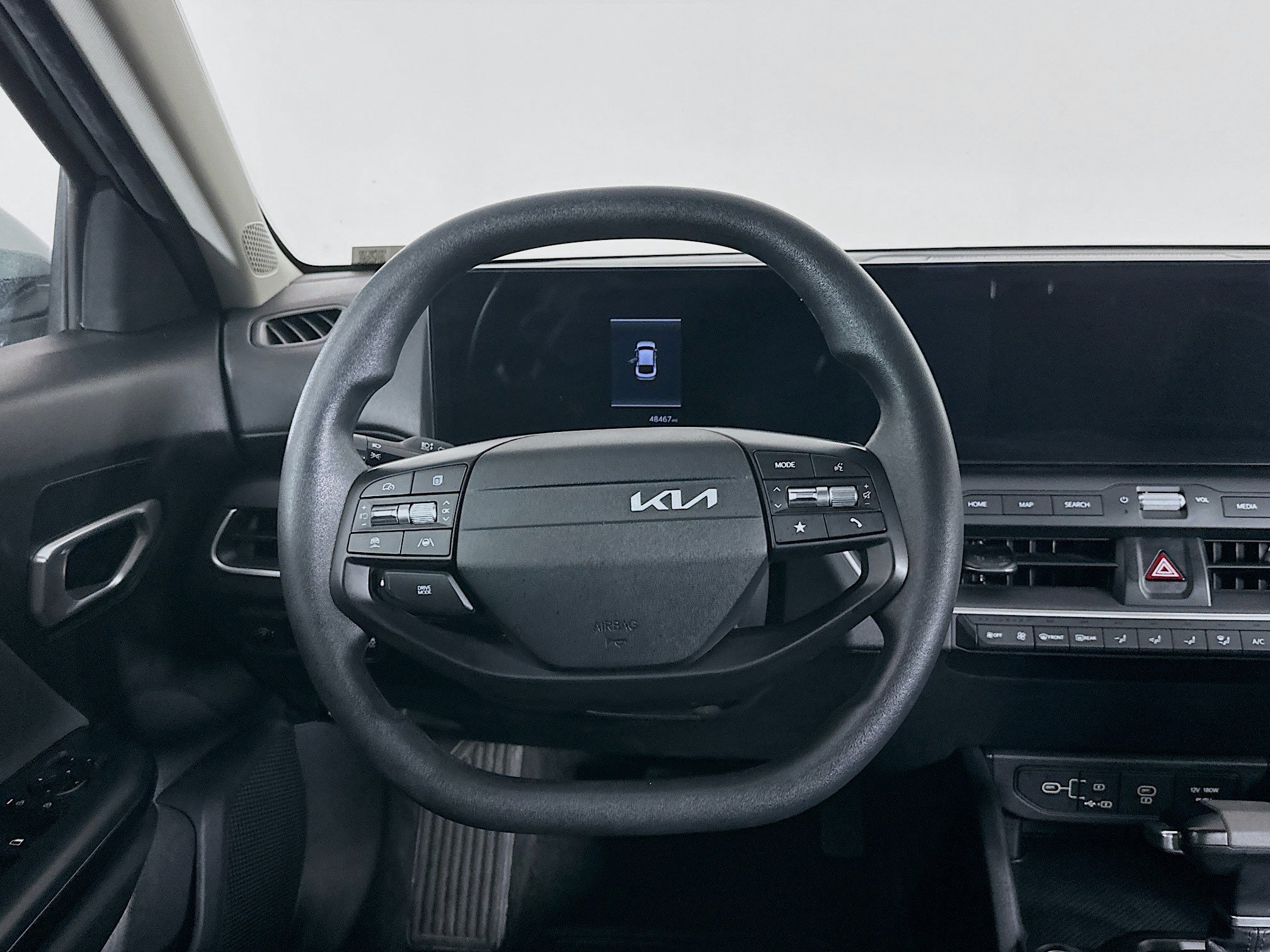 Used 2025 Kia K4 FWD image 18