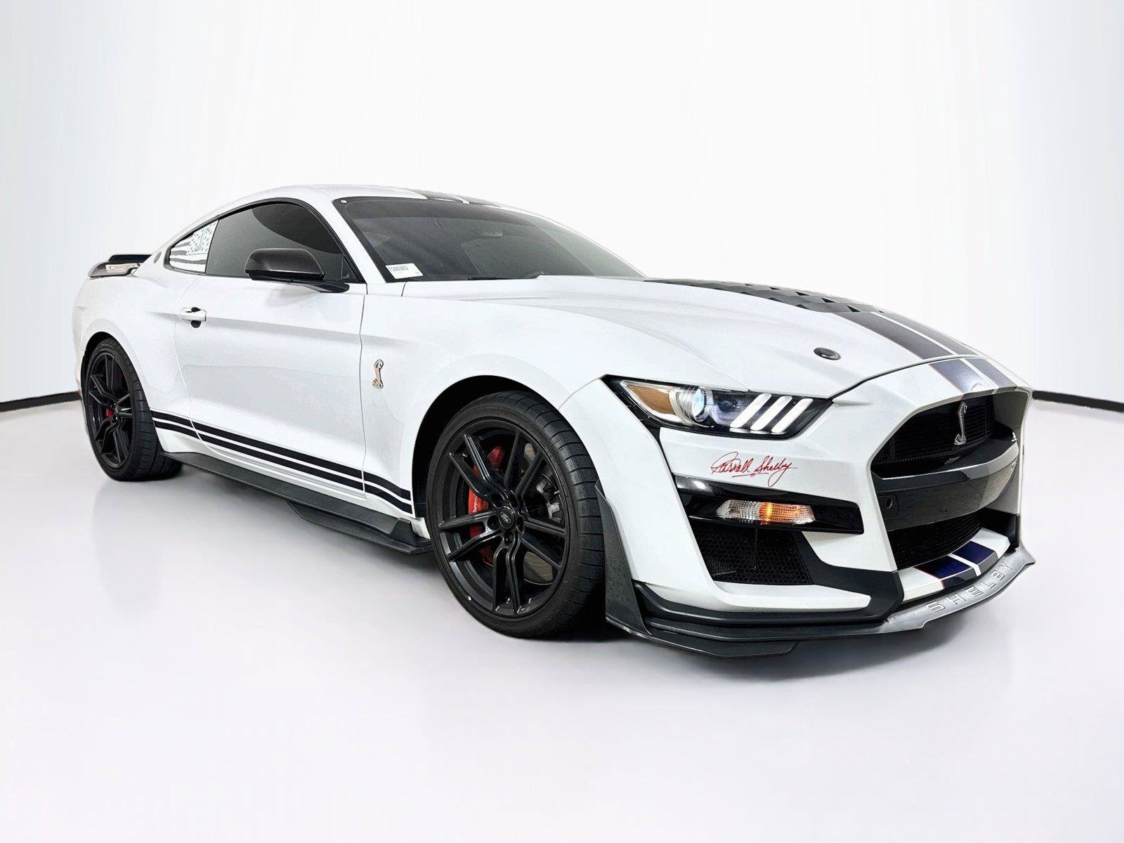 Used 2021 Ford Mustang Shelby GT500 w/ Technology Package RWD image 6