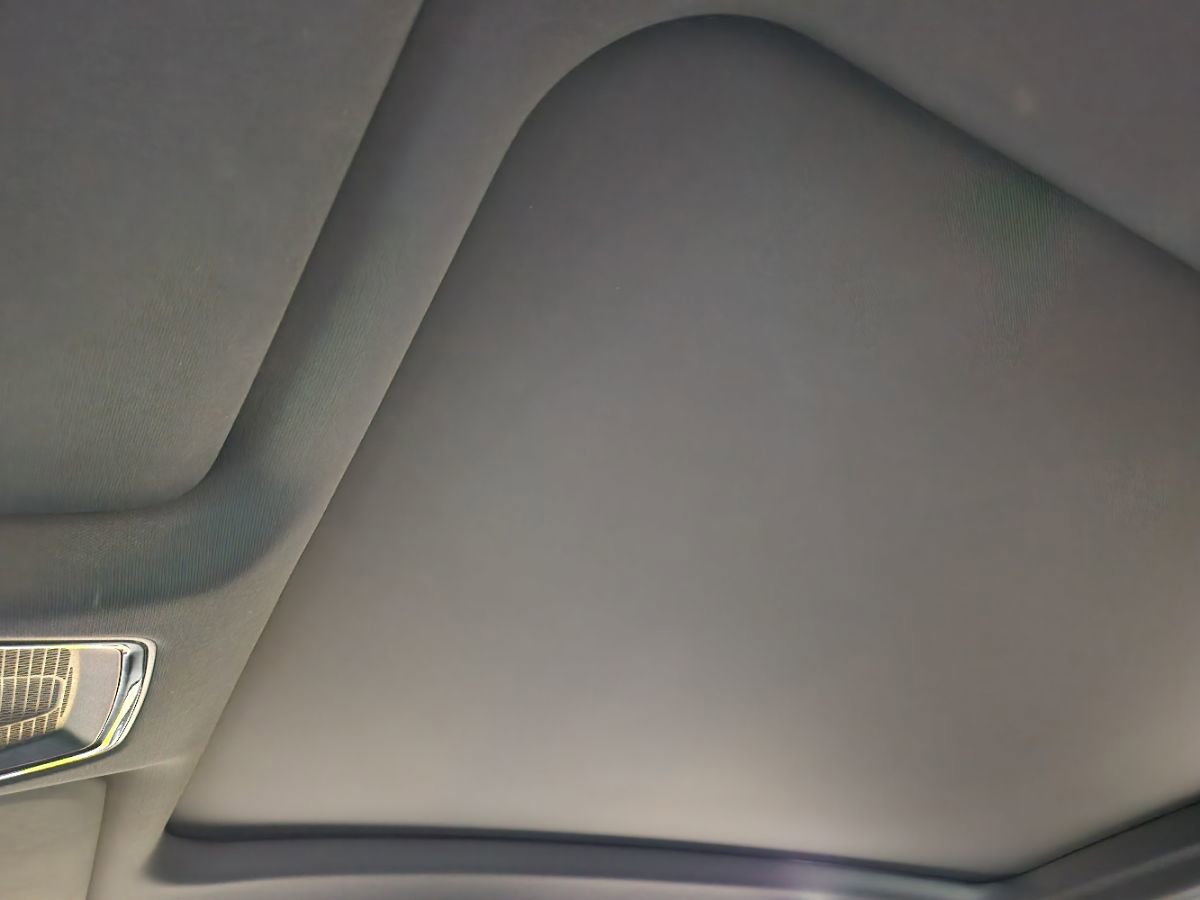 Used 2024 Cadillac Lyriq Luxury w/ LPO, Floor Liner Package image 46