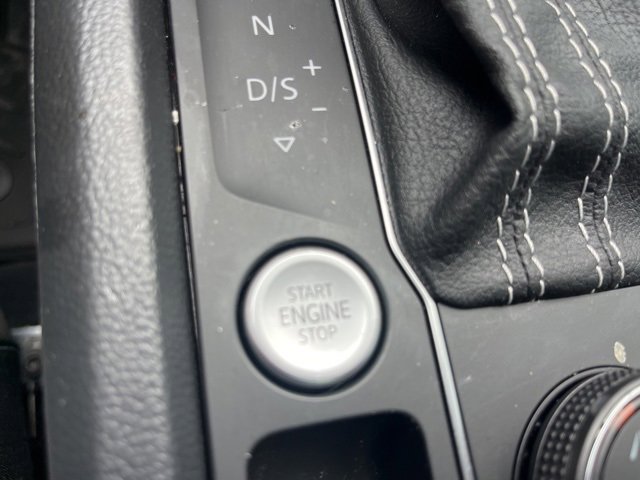 Used 2023 Volkswagen Atlas SEL Premium image 23