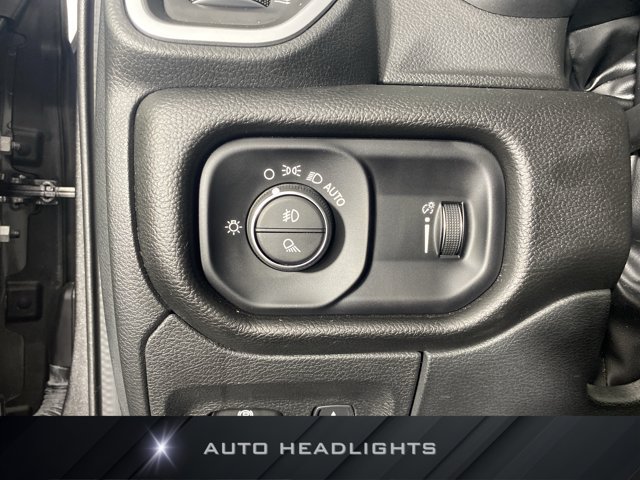 Used 2022 RAM 1500 Big Horn AWD/4WD image 22