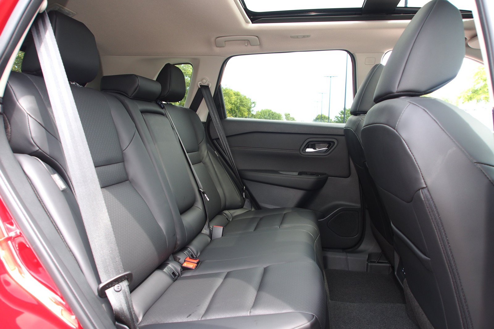 New 2026 Nissan Rogue Dark Armor FWD image 14