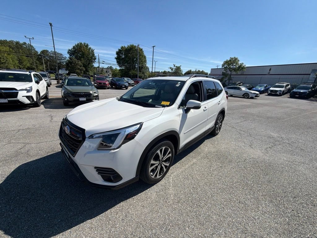 Used 2022 Subaru Forester Limited AWD/4WD image 3