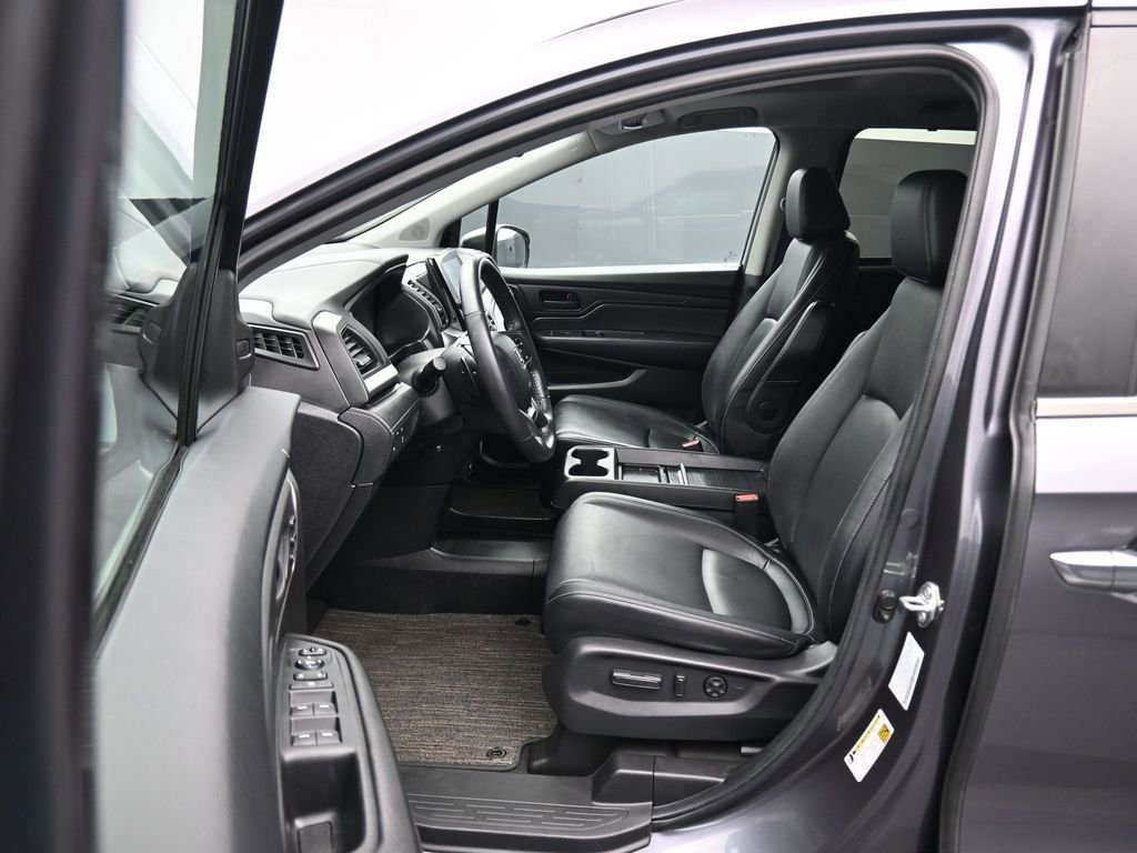 Used 2024 Honda Odyssey EX-L image 11