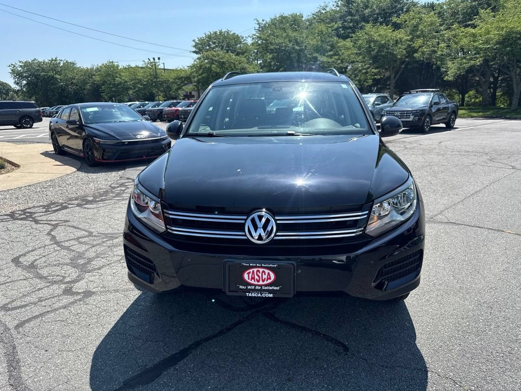 Used 2017 Volkswagen Tiguan S AWD/4WD image 2