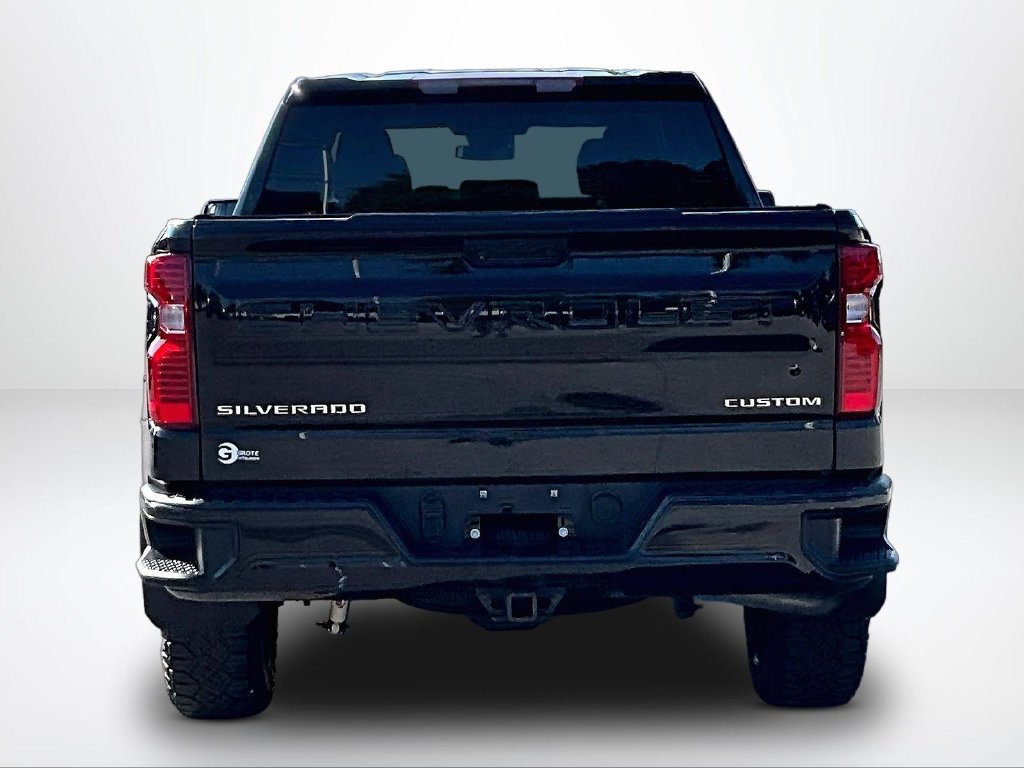 Used 2022 Chevrolet Silverado 1500 Custom Trail Boss AWD/4WD image 5