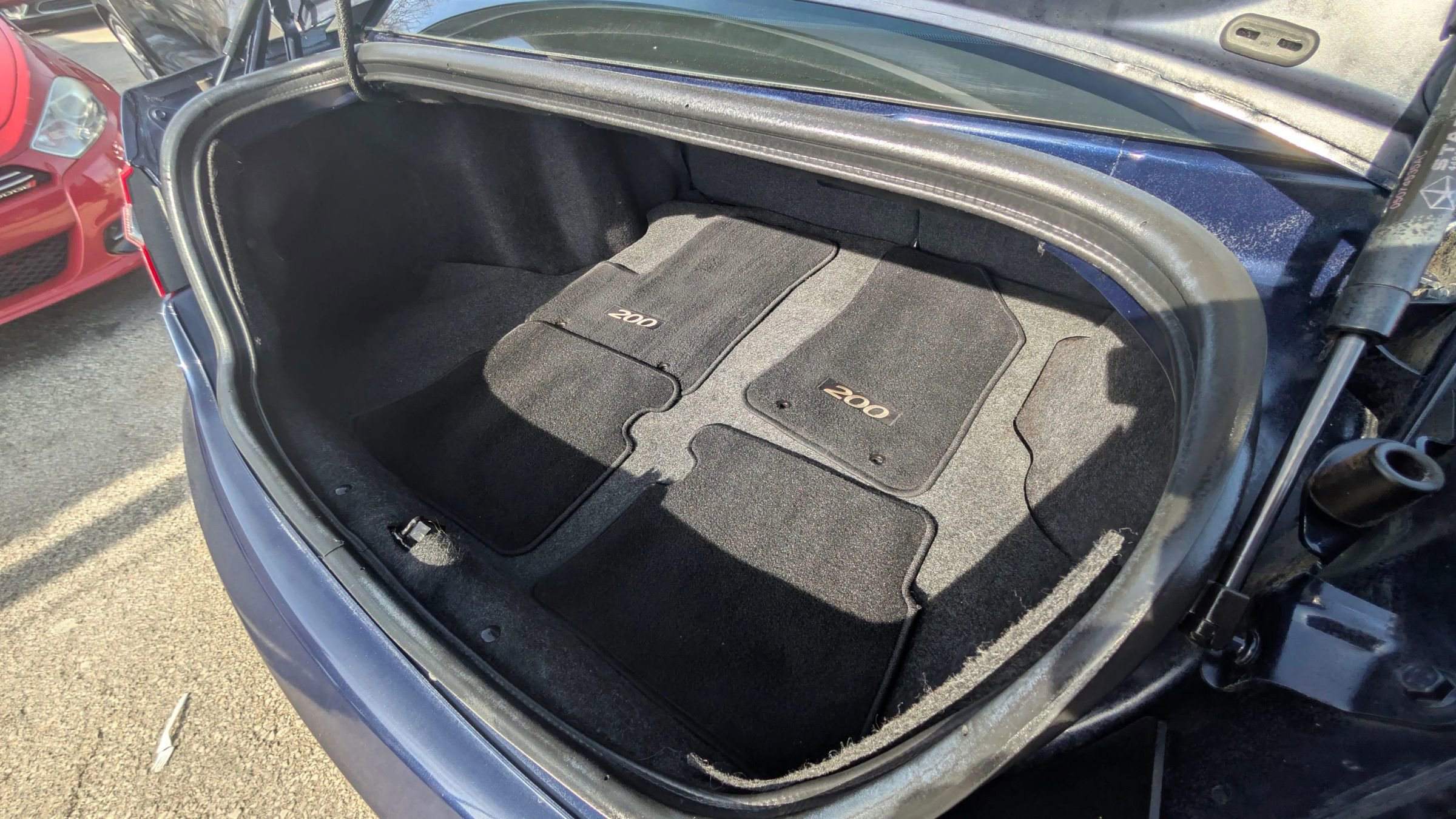 Used 2014 Chrysler 200 LX FWD image 17