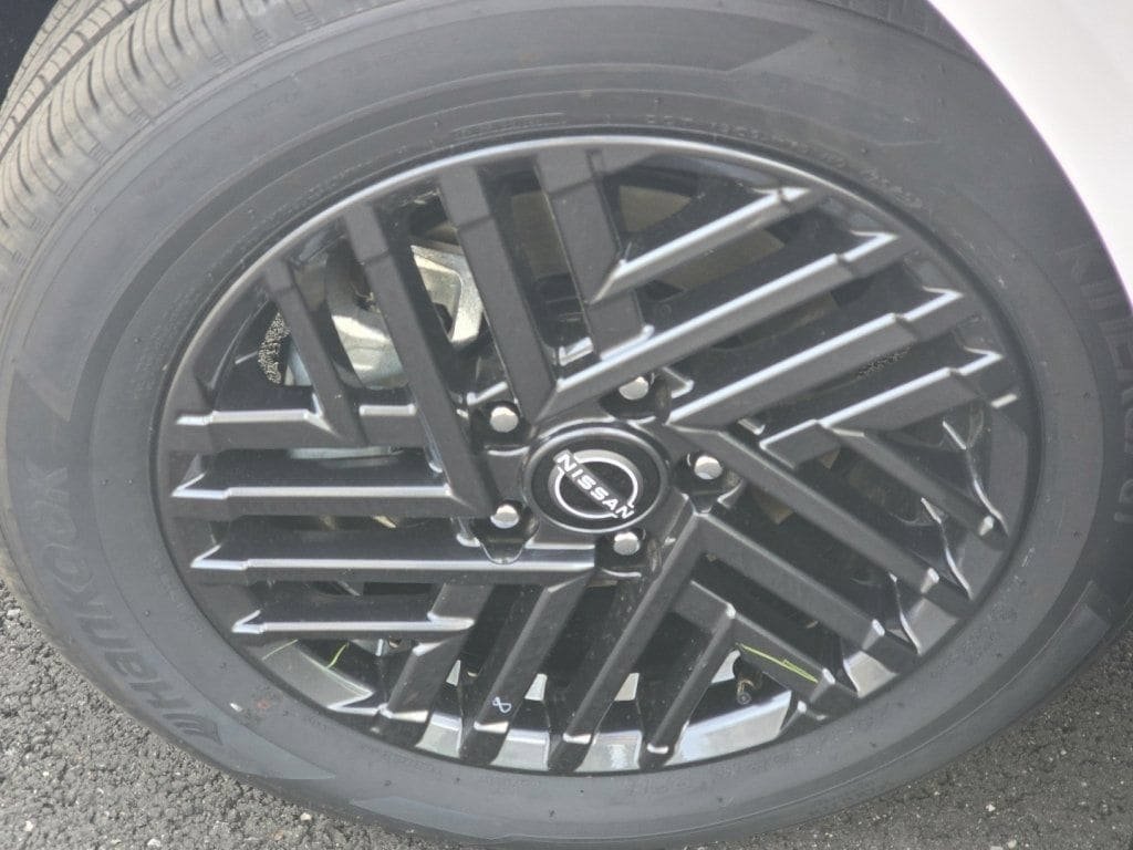 New 2026 Nissan Sentra SV w/ SV Convenience Package FWD image 18