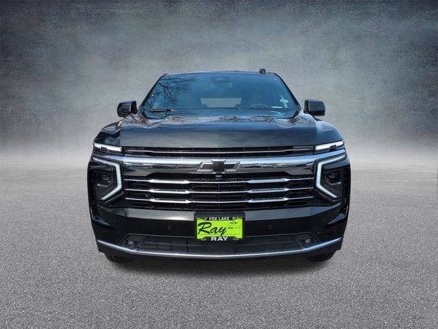 New 2026 Chevrolet Suburban LT image 9