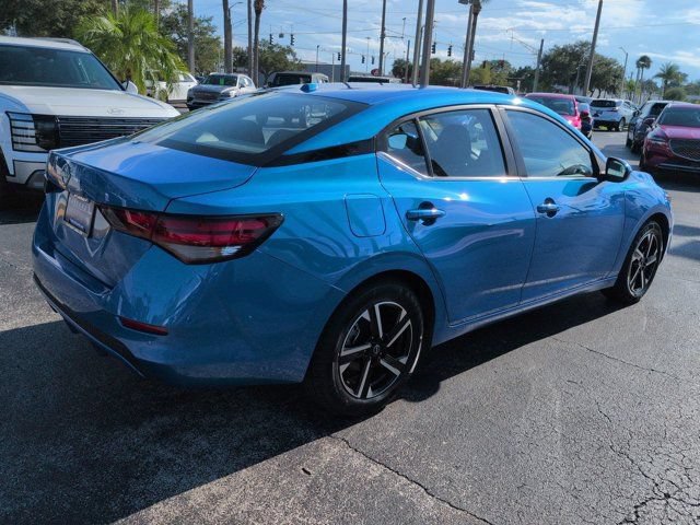 Used 2025 Nissan Sentra SV FWD image 4