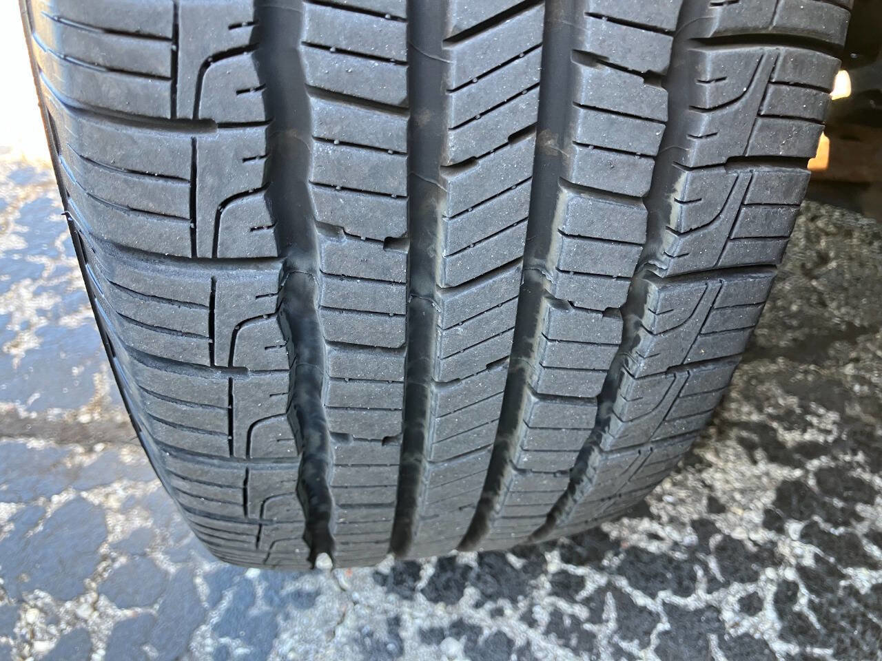 Used 2017 Chevrolet Cruze LT w/ Convenience Package image 22