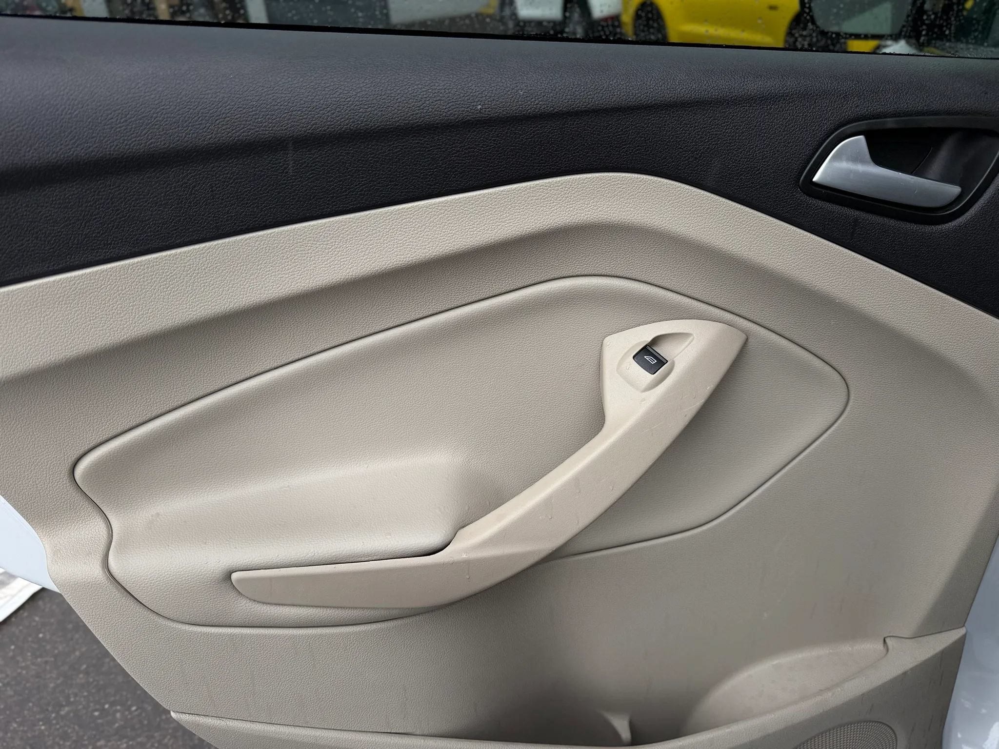 Used 2018 Ford Escape SE AWD/4WD image 16