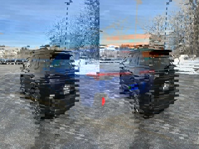 New 2026 Subaru Outback Premium image 9