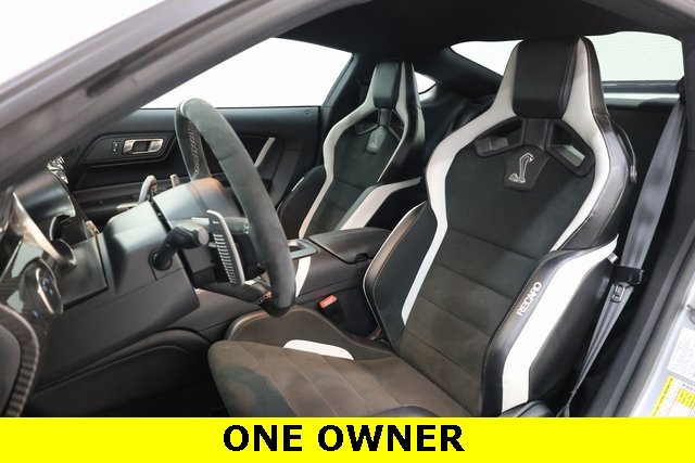 Used 2022 Ford Mustang Shelby GT500 w/ Carbon Fiber Track Pack image 12