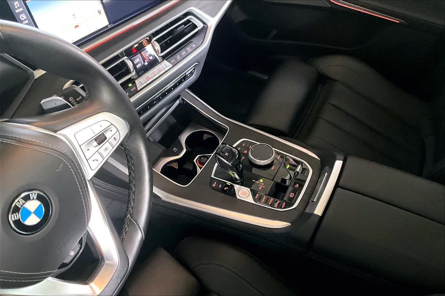 Used 2021 BMW X7 xDrive40i w/ Premium Package AWD/4WD image 15