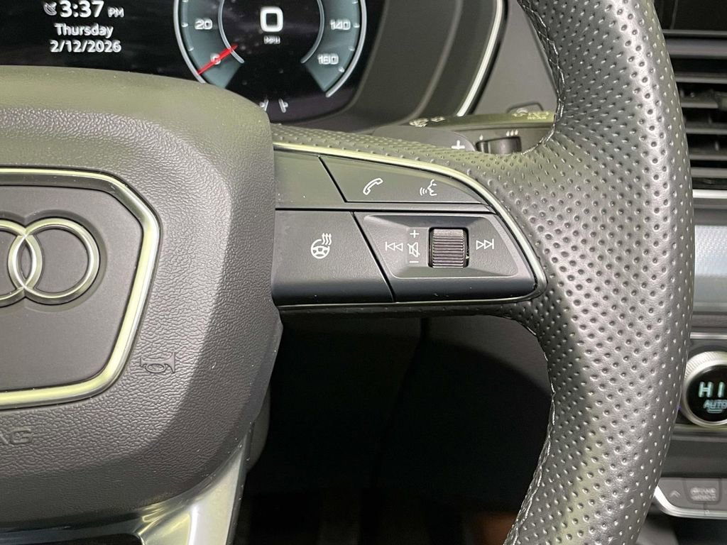 Certified 2025 Audi Q5 2.0T Premium Plus image 41