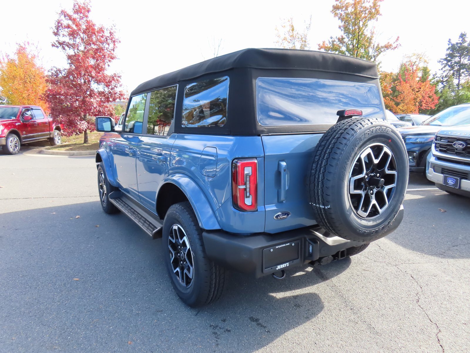 New 2025 Ford Bronco Outer Banks image 6