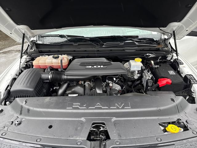 Used 2022 RAM 1500 Limited image 30